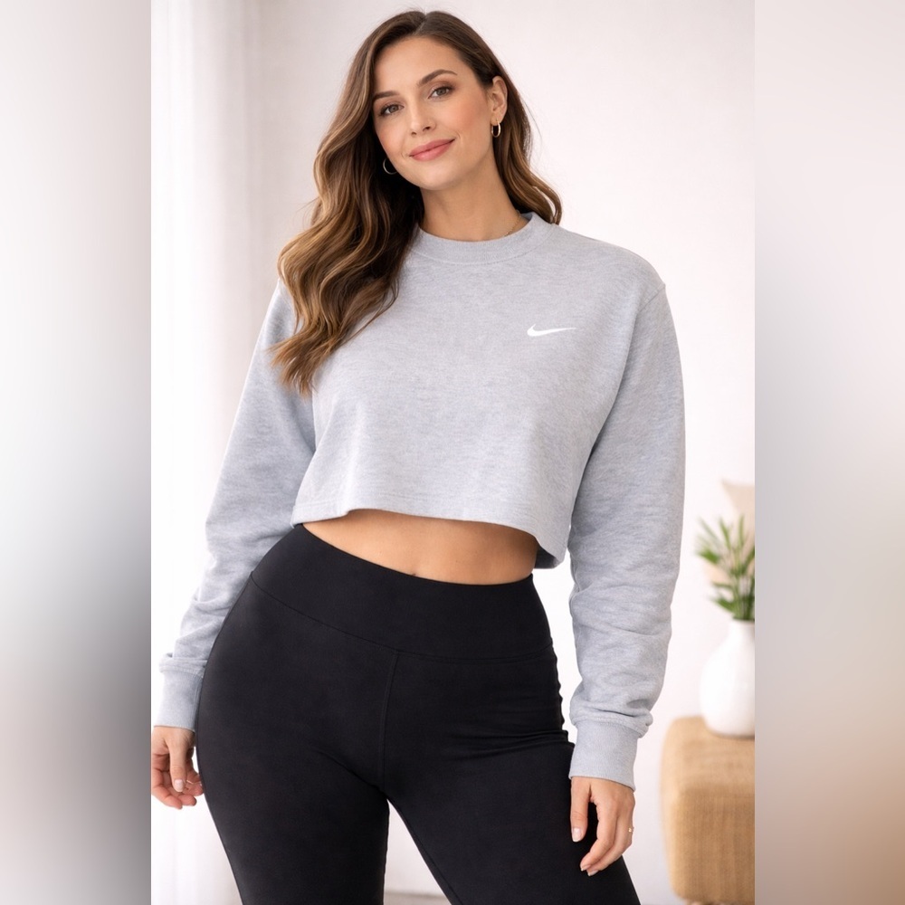 Nike Heather Gray Crewneck Crop Top XL